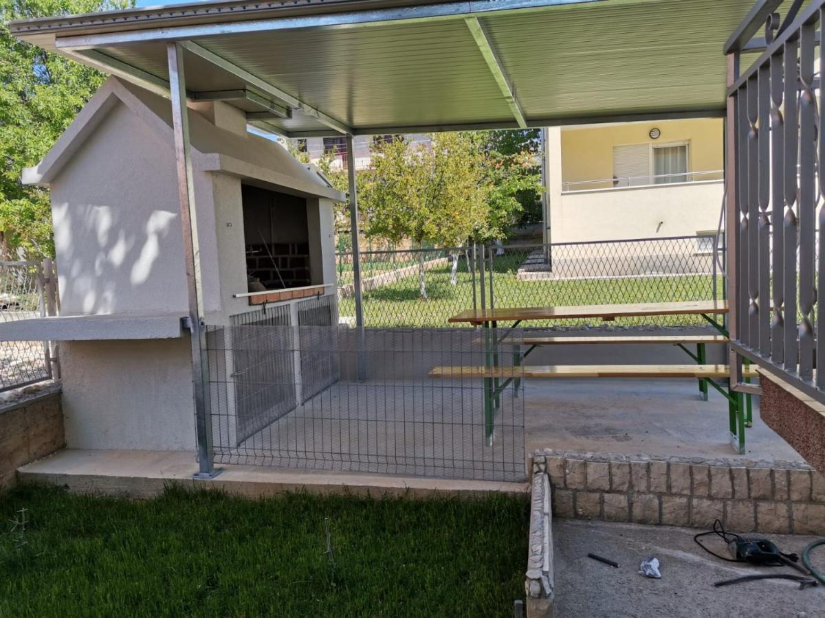 Marini Apartmani Trogir Exterior foto